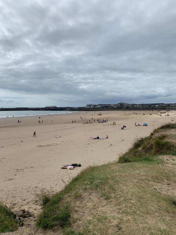 Phoenix Caravan Hire, Trecco Bay Porthcawl Exteriör bild