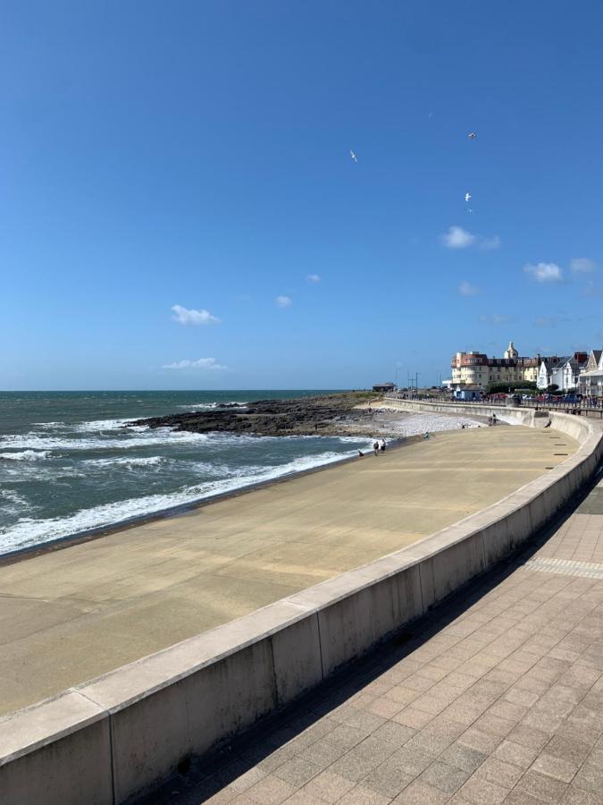Phoenix Caravan Hire, Trecco Bay Porthcawl Exteriör bild