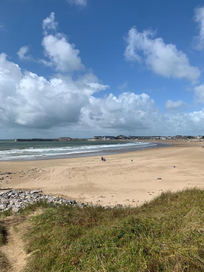 Phoenix Caravan Hire, Trecco Bay Porthcawl Exteriör bild
