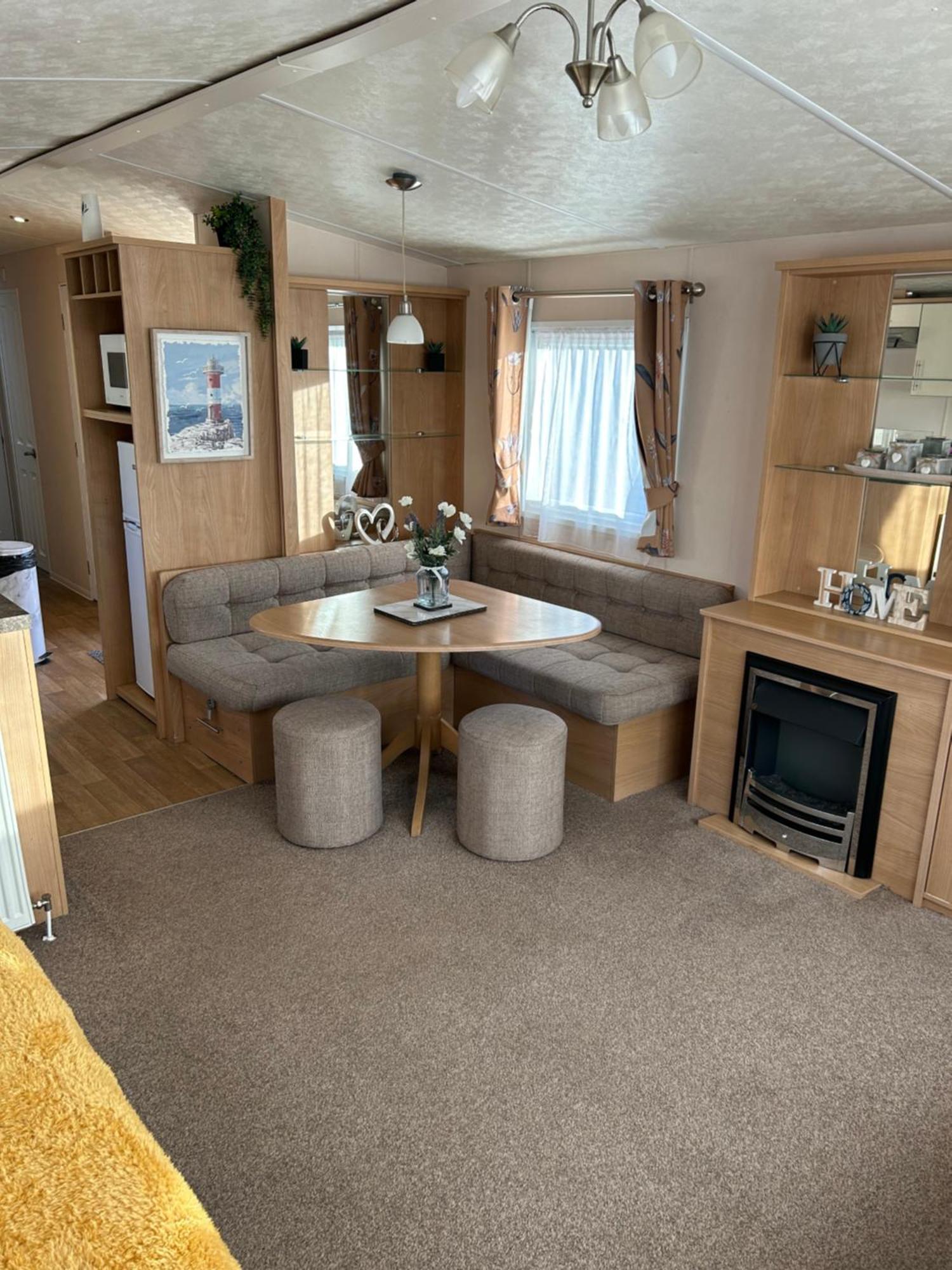 Phoenix Caravan Hire, Trecco Bay Porthcawl Exteriör bild