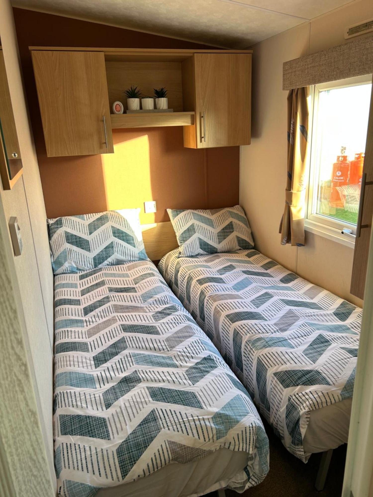Phoenix Caravan Hire, Trecco Bay Porthcawl Exteriör bild